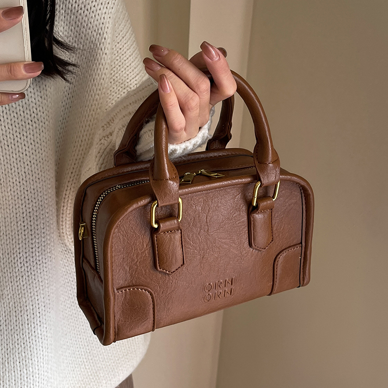 กระเป๋าผู้หญิงสวยๆ กระเป๋าสะพายข้างผู้หญิง กระเป๋าแบรนด์COOL BAG