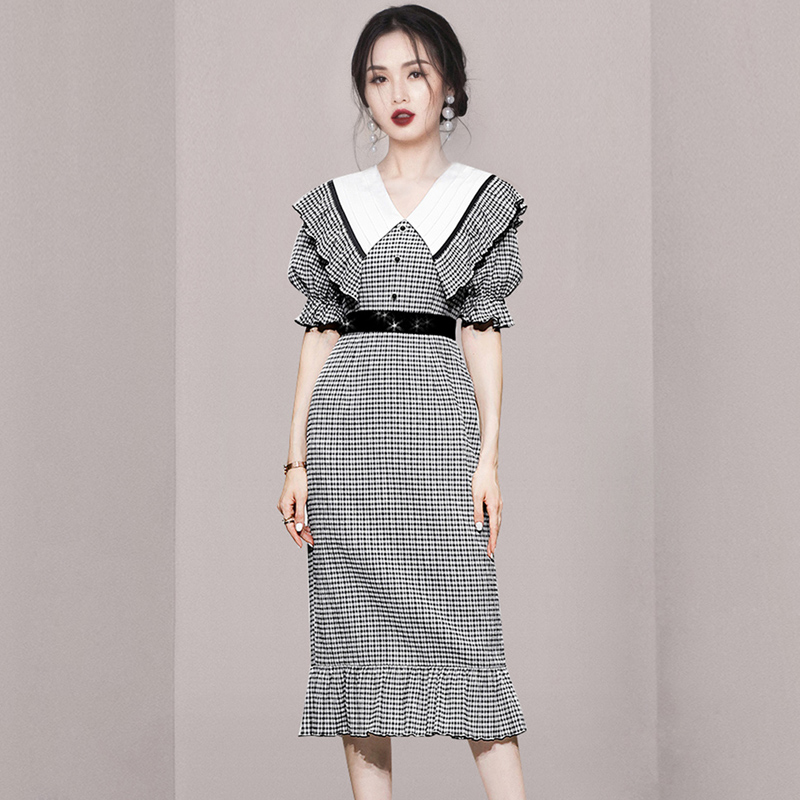 ชุดเดรสยาวสวยๆ สไตล์เกาหลี มีขนาด S M L XL สนใจทักแชท
