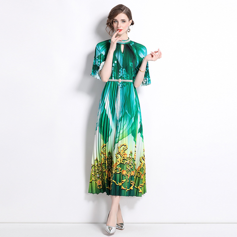 ชุดเดรสยาวสวยๆ ชุดกระโปรงยาว ชุดเดรสยาว ชุดแซกยาว มีขนาด S M L XL สนใจทักแชท