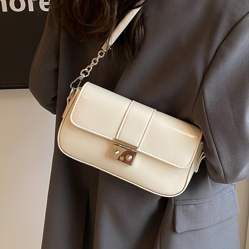 กระเป๋าผู้หญิงสวยๆ กระเป๋าสะพายข้างผู้หญิง กระเป๋าแบรนด์COOL BAG