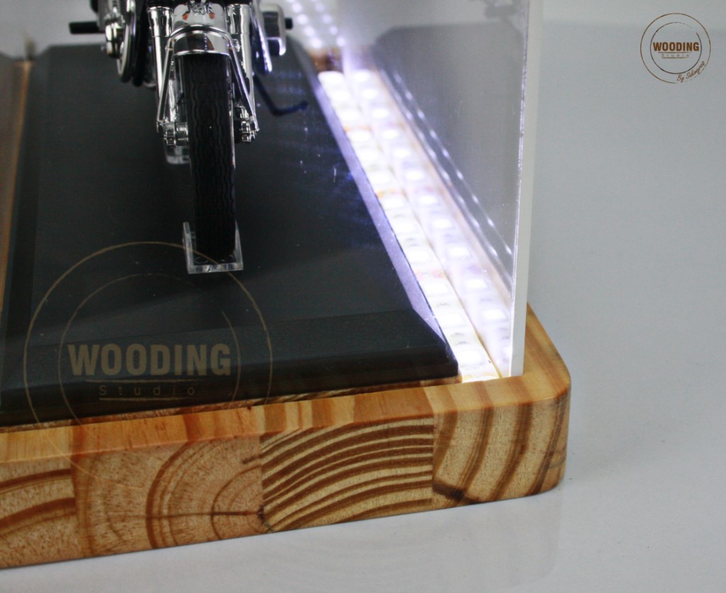 กล่องใส่ของที่ระลึกกล่องใส่โมเดล