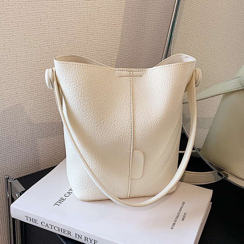 กระเป๋าผู้หญิงสวยๆ กระเป๋าสะพายข้างผู้หญิง กระเป๋าแบรนด์COOL BAG
