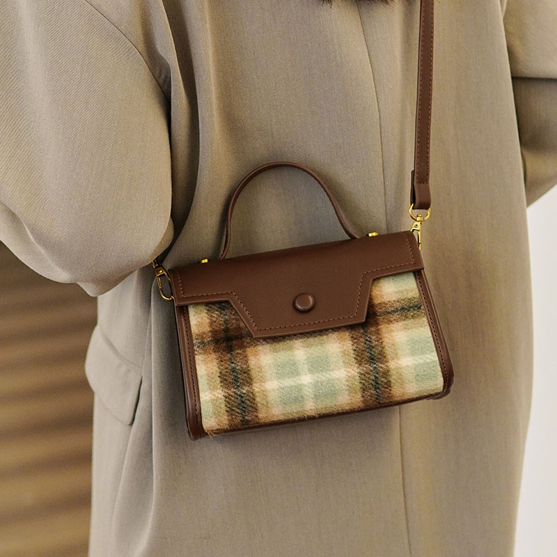 กระเป๋าผู้หญิงสวยๆ กระเป๋าสะพายข้างผู้หญิง กระเป๋าแบรนด์COOL BAG