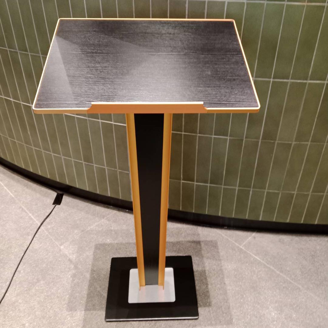 สแตนเมนูอาหารสำหรับวางหน้าร้าน รุ่น Podium stand สูง 109 cm