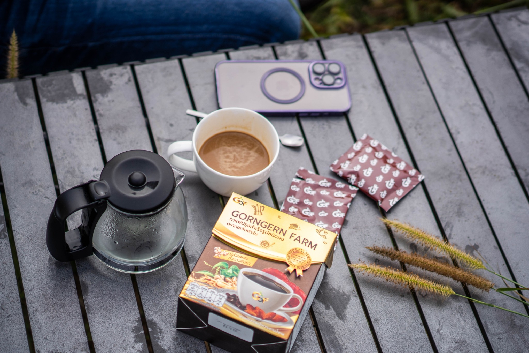 กาแฟสำเร็จรูปผสมชนิดผง(ตรา กอเงินฟาร์ม) Instant Coffee Mix Powder (Gorngernfarm Brand) บรรจุ 10 ซอง