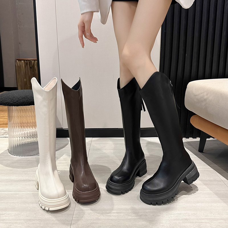 รองเท้าบูทแฟชั่นหญิง มีขนาดให้สั่งซื้อ 35 36 37 38 39 40 แจ้งขนาดในช่องหมายเหตุ