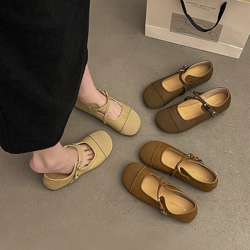 รองเท้าคัทชูผู้หญิงส้นเตี้ย ใส่สบาย มีขนาด35-40