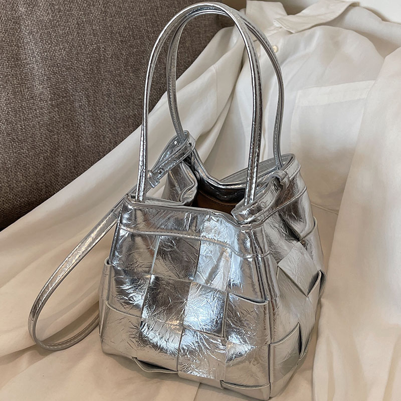 กระเป๋าผู้หญิงสวยๆ กระเป๋าสะพายข้างผู้หญิง กระเป๋าแบรนด์COOL BAG