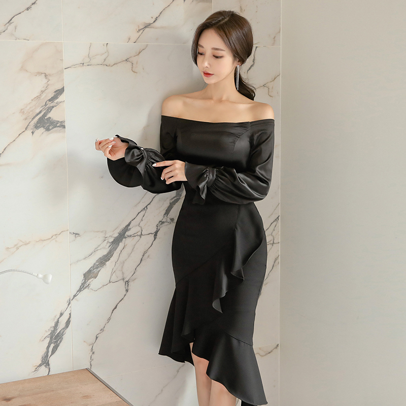 ชุดเดรสยาวสวยๆ สไตล์เกาหลี มีขนาด S M L XL สนใจทักแชท