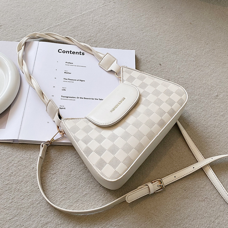 กระเป๋าผู้หญิงสวยๆ กระเป๋าสะพายข้างผู้หญิง กระเป๋าแบรนด์COOL BAG