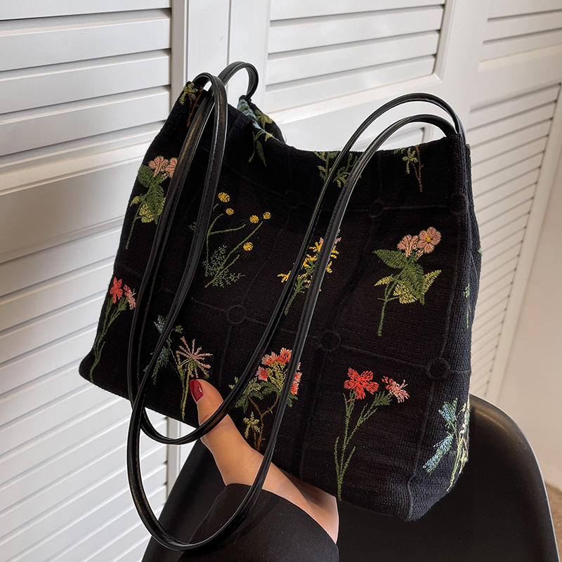 กระเป๋าผู้หญิงสวยๆ กระเป๋าสะพายข้างผู้หญิง กระเป๋าแบรนด์COOL BAG