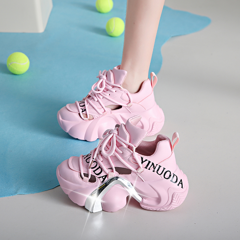 รองเท้าผ้าใบผู้หญิง ใส่สบาย รองเท้าผ้าใบใส่เที่ยวผู้หญิง มีSIZE 35 36 37 38 39 40