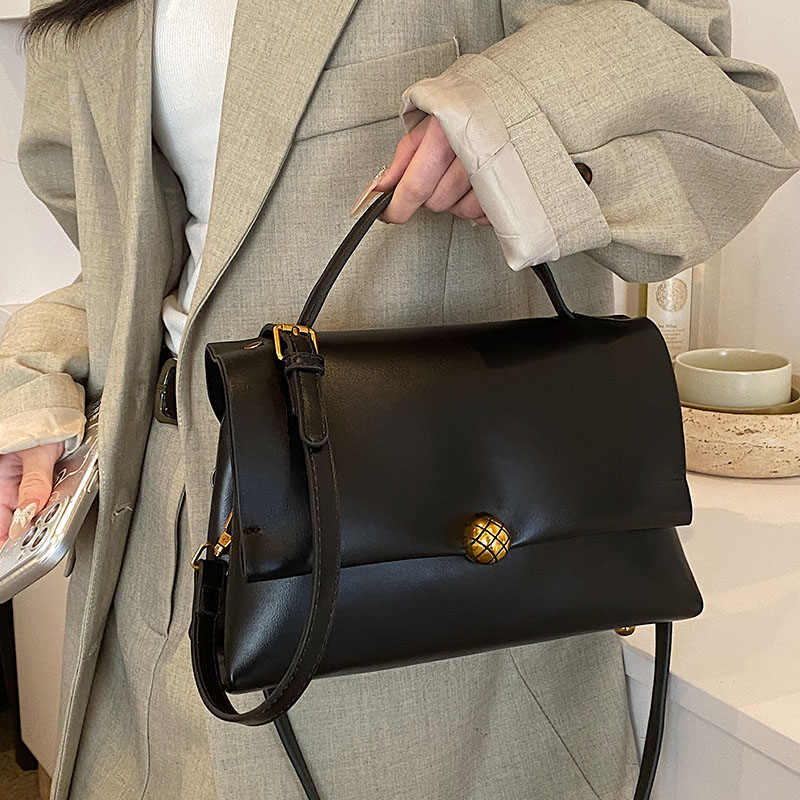 กระเป๋าผู้หญิงสวยๆ กระเป๋าสะพายข้างผู้หญิง กระเป๋าแบรนด์COOL BAG