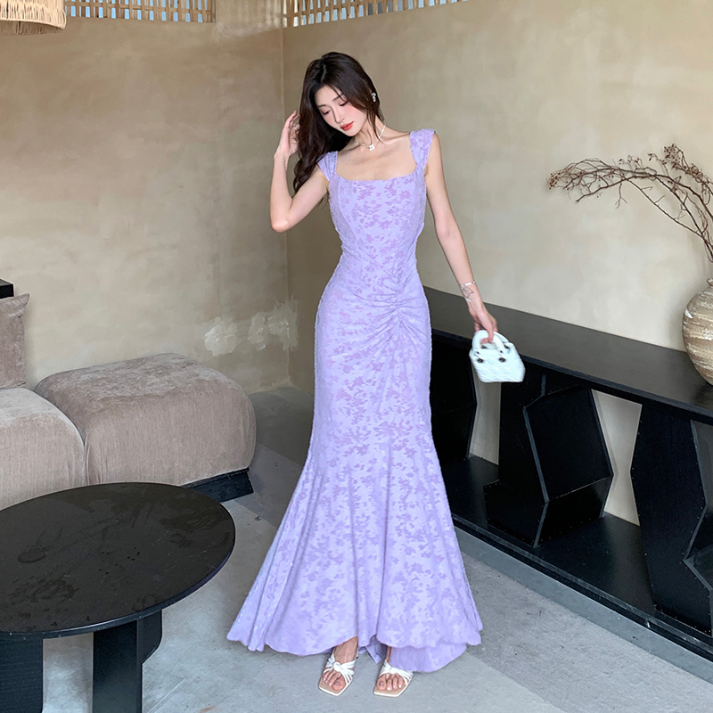ชุดเดรสยาวสวยๆ สไตล์เกาหลี มีขนาด S M L XL สนใจทักแชท