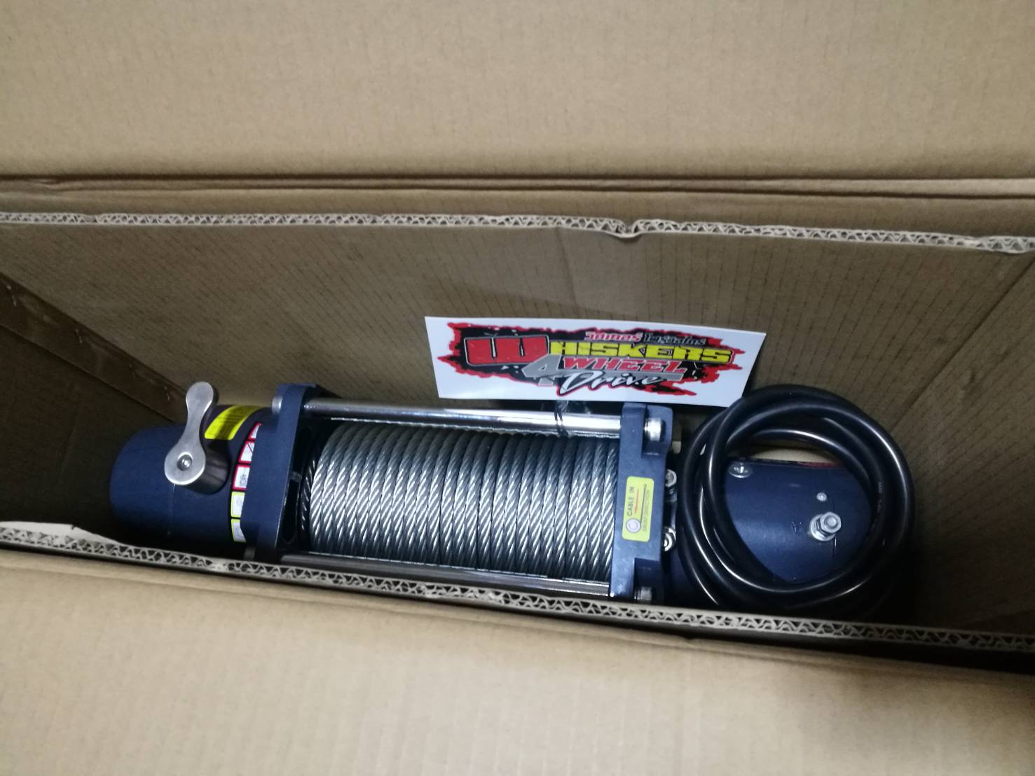 วินซ์ไฟฟ้า 9500 ปอน 12 โวลล์ 4.3 ตัน คิงวัน King One Winch แบรนด์ดังผ่านการทดสอบจาก แม็กกาซีน 4WD ออสเตรเลีย เป็นอันดับ 1