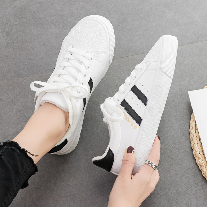 รองเท้าผ้าใบผู้หญิง ใส่สบาย รองเท้าผ้าใบใส่เที่ยวผู้หญิง มีSIZE 35 36 37 38 39 40