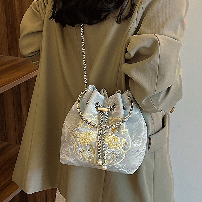 กระเป๋าผู้หญิงสวยๆ กระเป๋าสะพายข้างผู้หญิง กระเป๋าแบรนด์COOL BAG