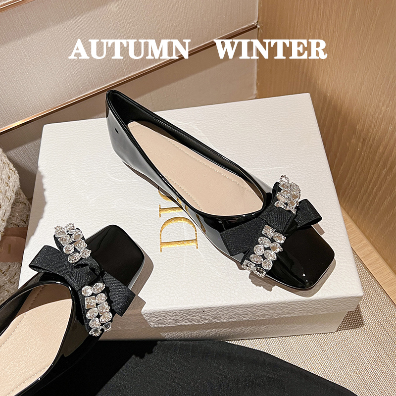 รองเท้าคัทชูผู้หญิงส้นเตี้ย ใส่สบาย มีขนาด35-43