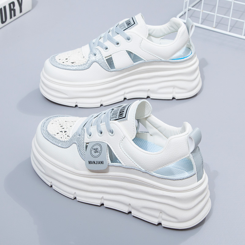 รองเท้าผ้าใบผู้หญิง ใส่สบาย รองเท้าผ้าใบใส่เที่ยวผู้หญิง มีSIZE 35 36 37 38 39 40