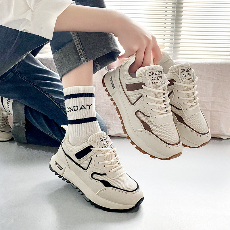 รองเท้าผ้าใบผู้หญิง ใส่สบาย รองเท้าผ้าใบใส่เที่ยวผู้หญิง มีSIZE 35 36 37 38 39 40