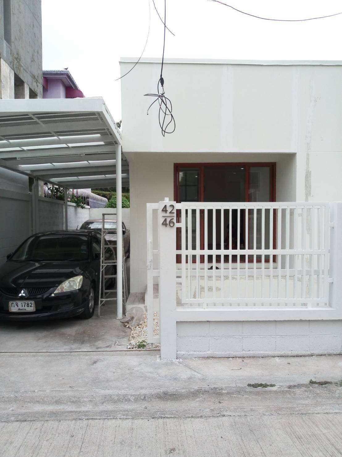 ป้ายบ้านเลขที่สแตนเลสยกขอบ42/46 ผลิตพร้อมติดตั้งที่ จตุจักร