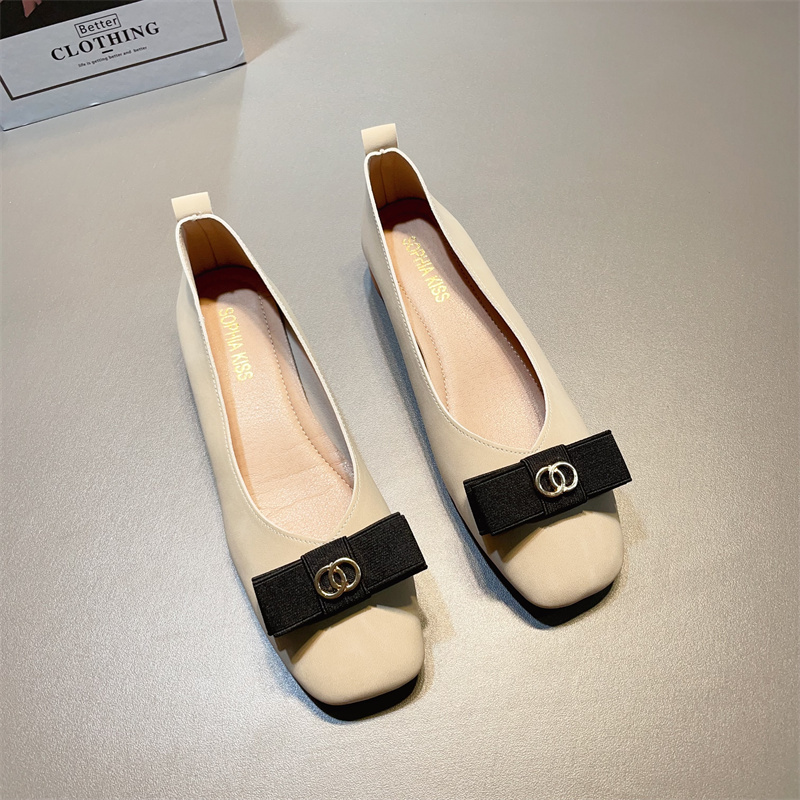 รองเท้าคัทชูผู้หญิงส้นเตี้ย ใส่สบาย มีขนาด35-40