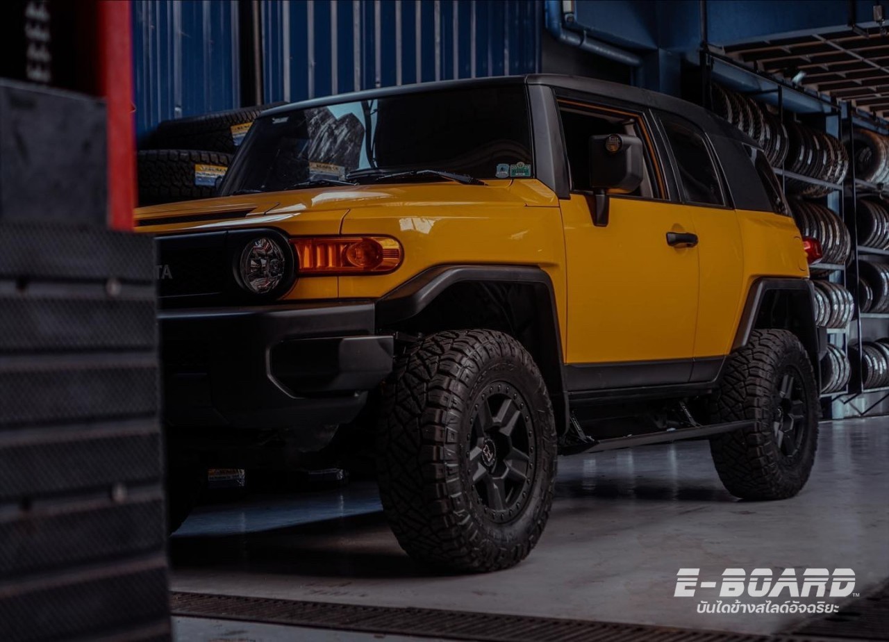 E-Board บันไดไฟฟ้า TOYOTA FJ CRUISER 2015 UP