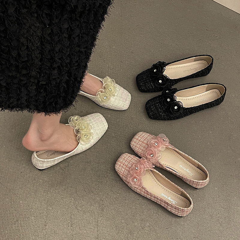 รองเท้าคัทชูผู้หญิงส้นเตี้ย ใส่สบาย มีขนาด35-40