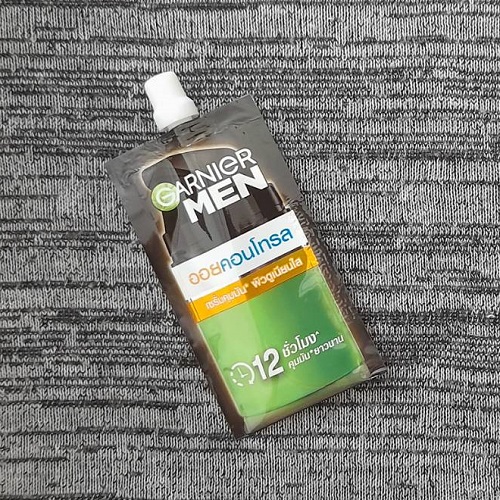 การ์นิเย่ เมน ออยล์ คอนโทรล เซรั่ม Garnier Men Oil Control Serum 7มล. แพ็ก 6