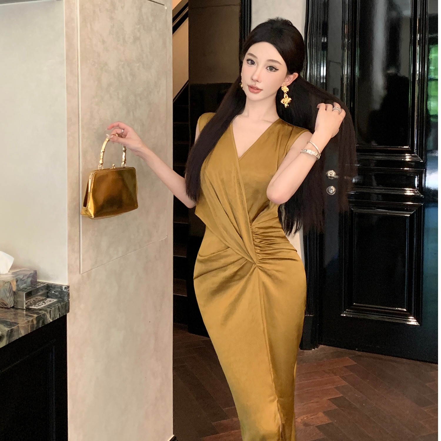 ชุดเดรสยาวสวยๆ สไตล์เกาหลี มีขนาด S M L XL สนใจทักแชท