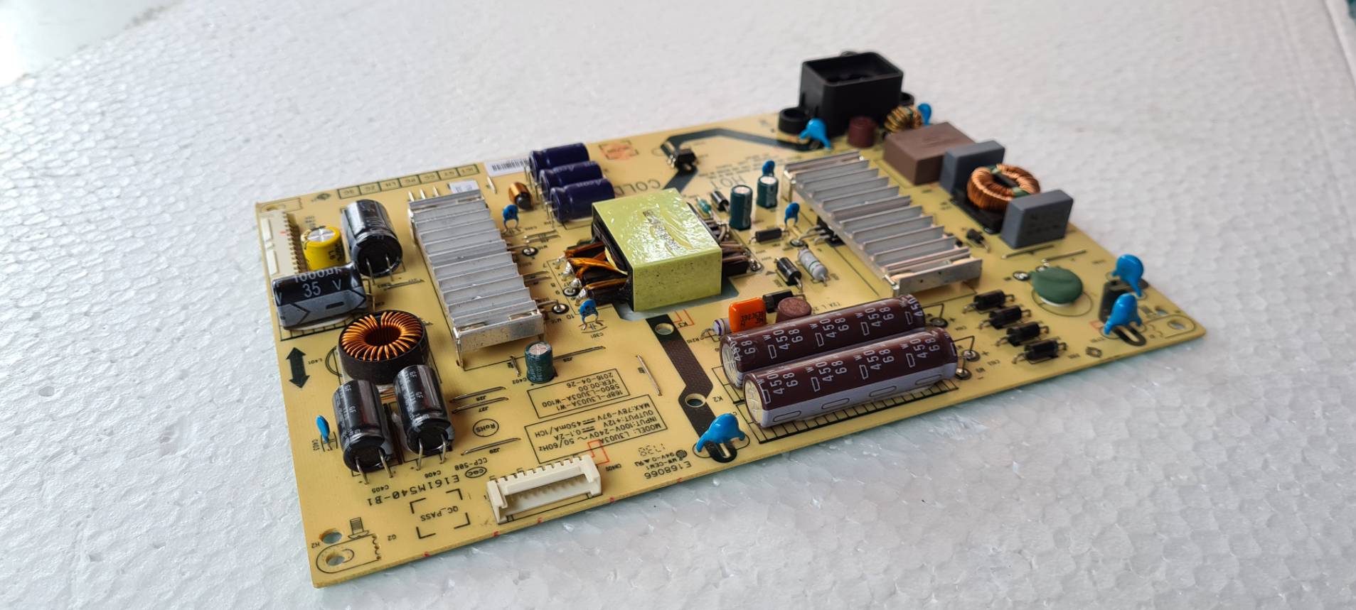 Power Supply TOSHIBA 40L5650VT 168P-L3U03A-00 5800-L3U03A