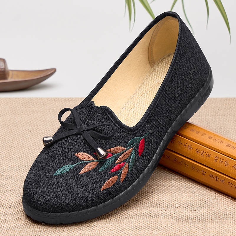 รองเท้าผ้าใบผู้หญิง ใส่สบาย รองเท้าผ้าใบใส่เที่ยวผู้หญิง มีSIZE 35 36 37 38 39 40