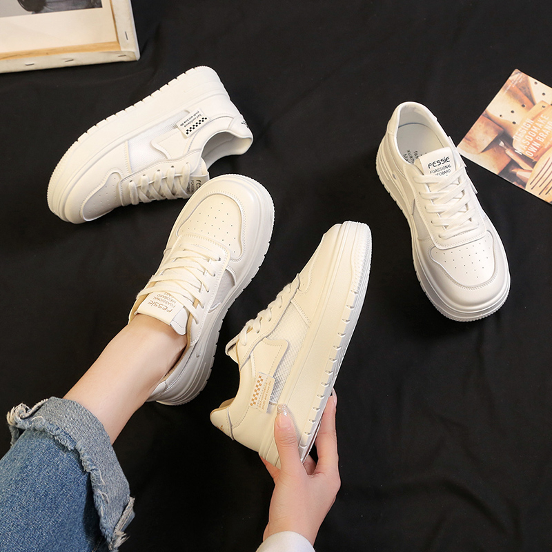 รองเท้าผ้าใบผู้หญิง ใส่สบาย รองเท้าผ้าใบใส่เที่ยวผู้หญิง มีSIZE 35 36 37 38 39 40