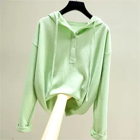 เสื้อยืดแขนยาว มีฮู้ด มีขนาด S M L XL สนใจทักแชท