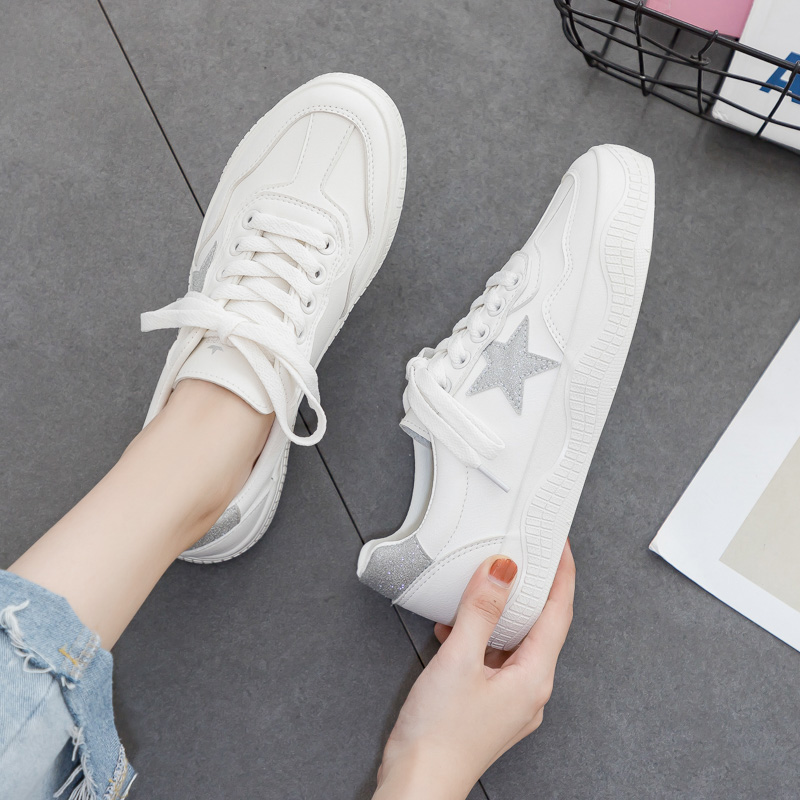 รองเท้าผ้าใบผู้หญิง ใส่สบาย รองเท้าผ้าใบใส่เที่ยวผู้หญิง มีSIZE 35 36 37 38 39 40