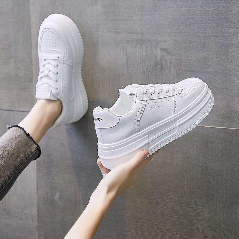 รองเท้าผ้าใบผู้หญิง ใส่สบาย รองเท้าผ้าใบใส่เที่ยวผู้หญิง มีSIZE 35 36 37 38 39 40