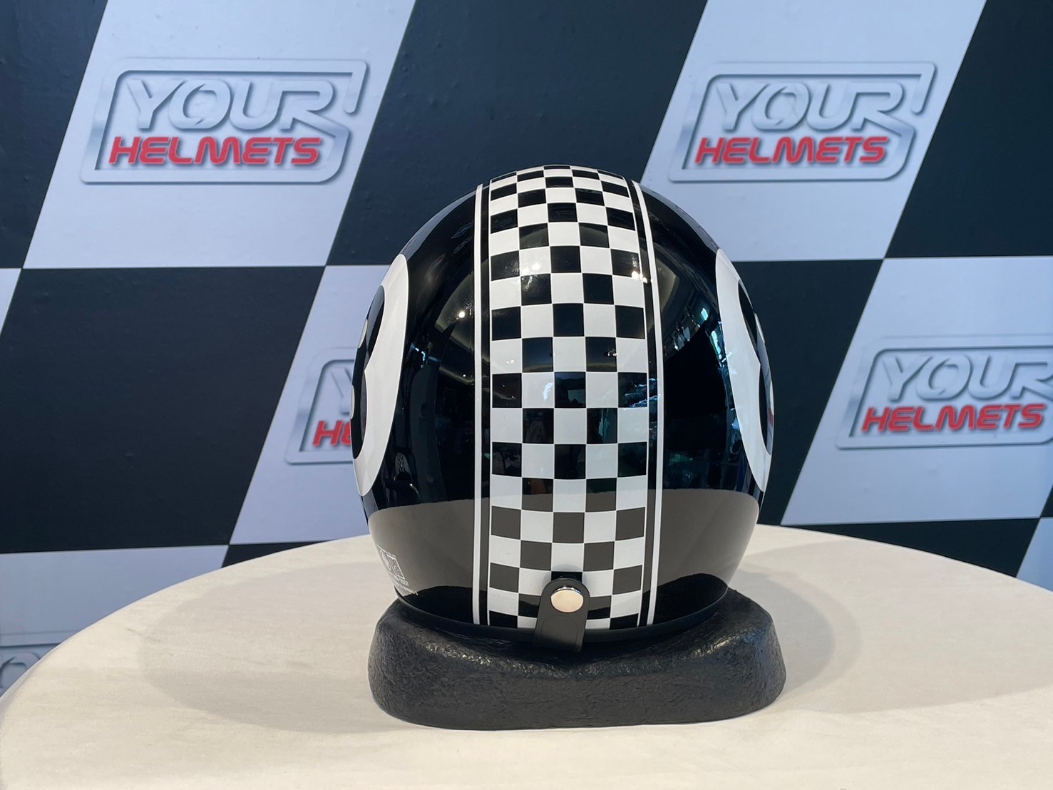 AVEX LB CAFE เลข8 หมากรุก สีดำ