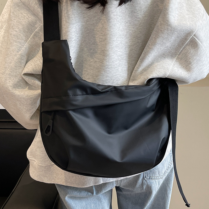 กระเป๋าผู้หญิงสวยๆ กระเป๋าสะพายข้างผู้หญิง กระเป๋าแบรนด์COOL BAG