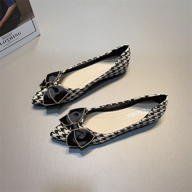 รองเท้าคัทชูผู้หญิงส้นเตี้ย ใส่สบาย มีขนาด35-40