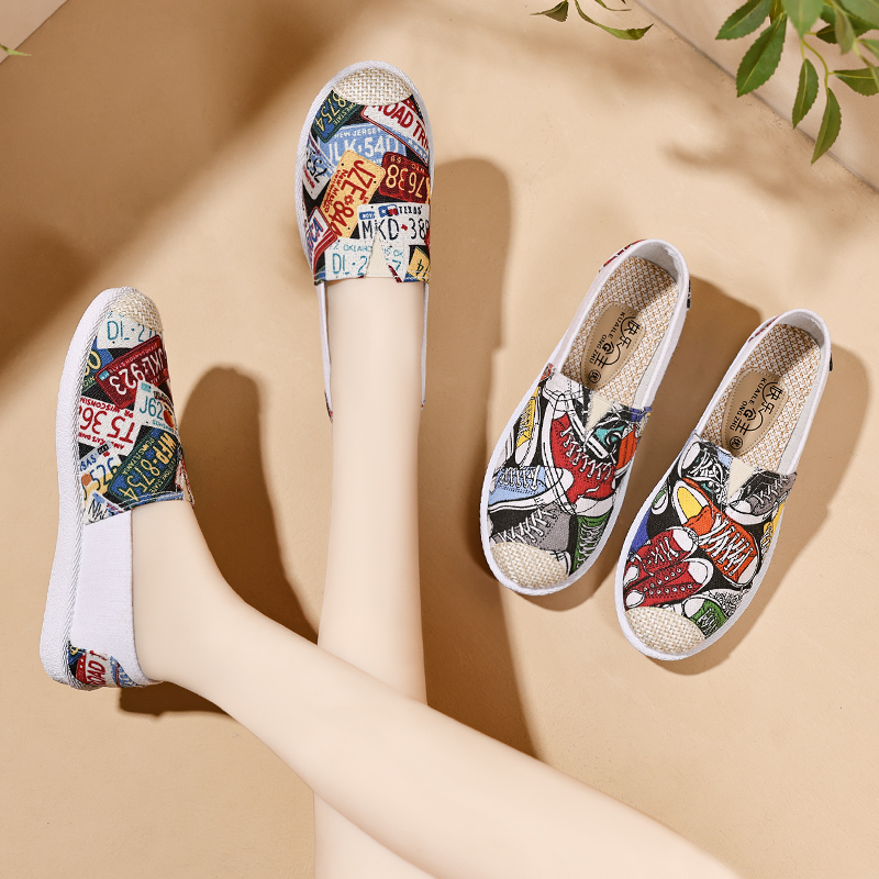 รองเท้าผ้าใบผู้หญิง ใส่สบาย รองเท้าผ้าใบใส่เที่ยวผู้หญิง มีSIZE 35 36 37 38 39 40