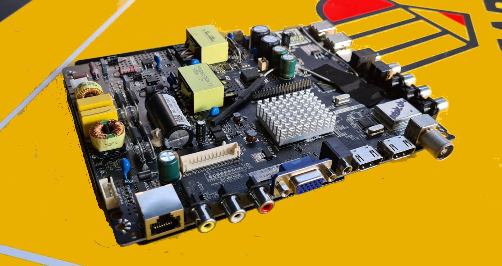 Main Board ACONATIC 40HS523AN :TP.MS338.PB801 Panel : V400HJ6-PE1