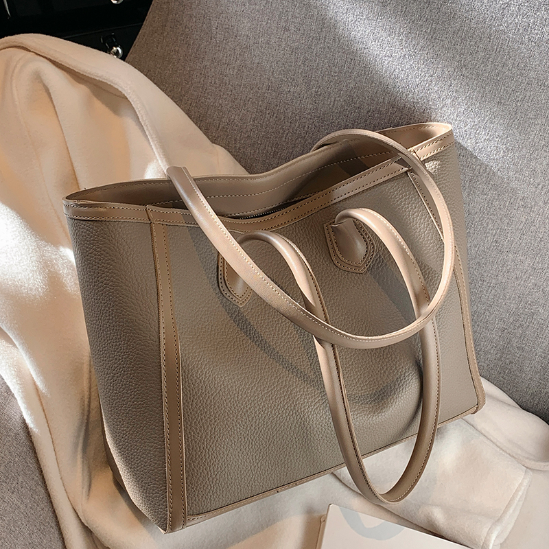 กระเป๋าผู้หญิงสวยๆ กระเป๋าสะพายข้างผู้หญิง กระเป๋าแบรนด์COOL BAG