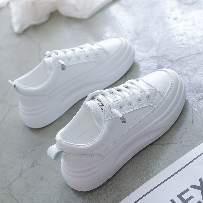 รองเท้าผ้าใบผู้หญิง ใส่สบาย รองเท้าผ้าใบใส่เที่ยวผู้หญิง มีSIZE 35 36 37 38 39 40