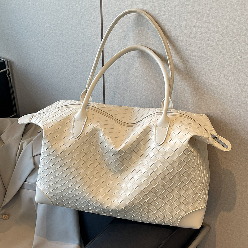 กระเป๋าผู้หญิงสวยๆ กระเป๋าสะพายข้างผู้หญิง กระเป๋าแบรนด์COOL BAG