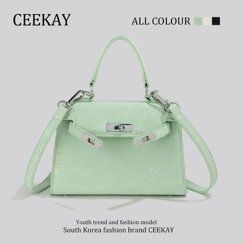 กระเป๋าผู้หญิงสวยๆ กระเป๋าสะพายข้างผู้หญิง กระเป๋าแบรนด์CEEKEY