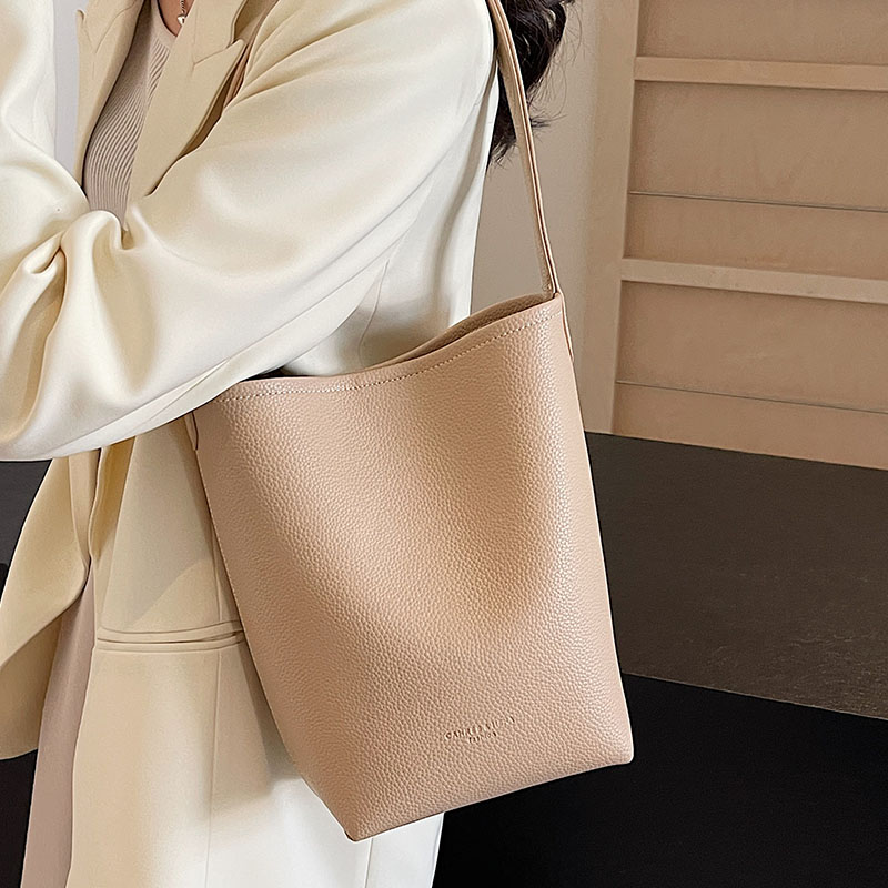 กระเป๋าผู้หญิงสวยๆ กระเป๋าสะพายข้างผู้หญิง กระเป๋าแบรนด์COOL BAG