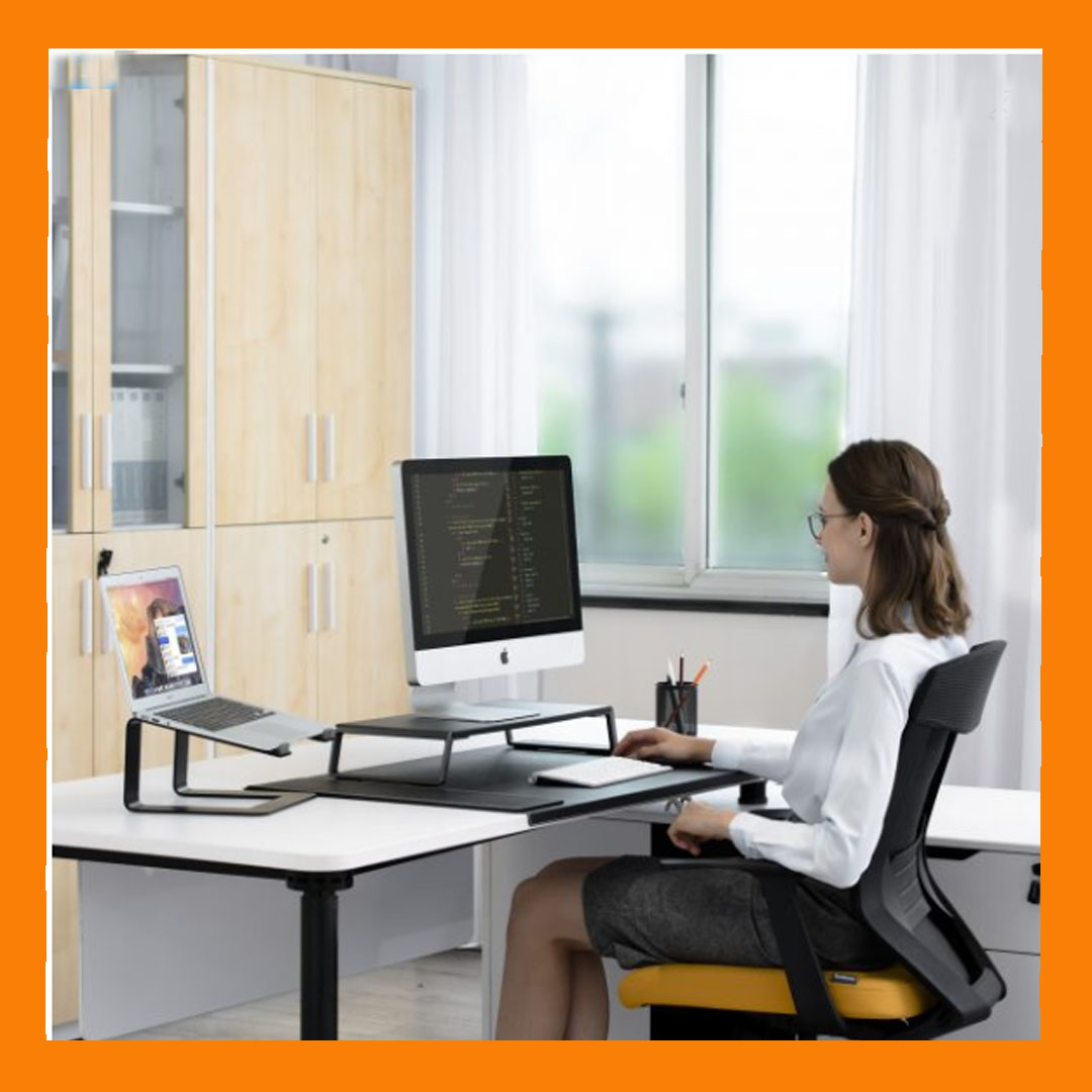 โต๊ะเสริมวางคอมพิวเตอร์