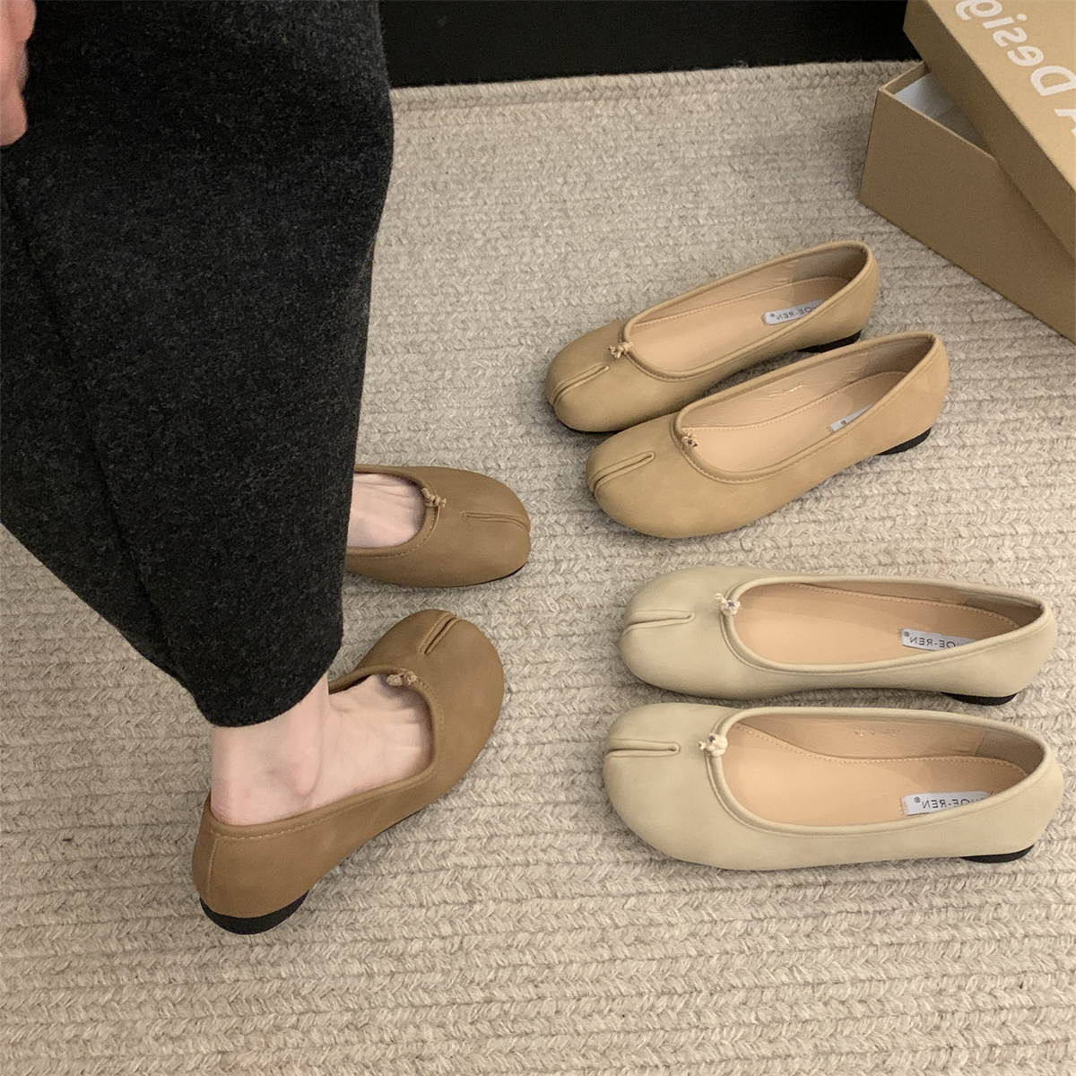 รองเท้าคัทชูผู้หญิงส้นเตี้ย ใส่สบาย มีขนาด35-43