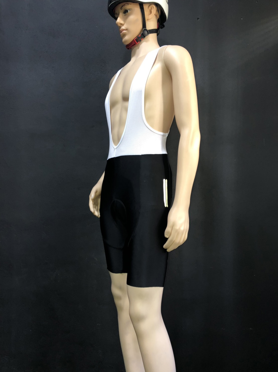 กางเกงปั่นจักรยาน เอี๊ยมขาสั้น เป้าเจล Antibacterial ปลายขาไร้รอยต่อ รอยพับเย็บ