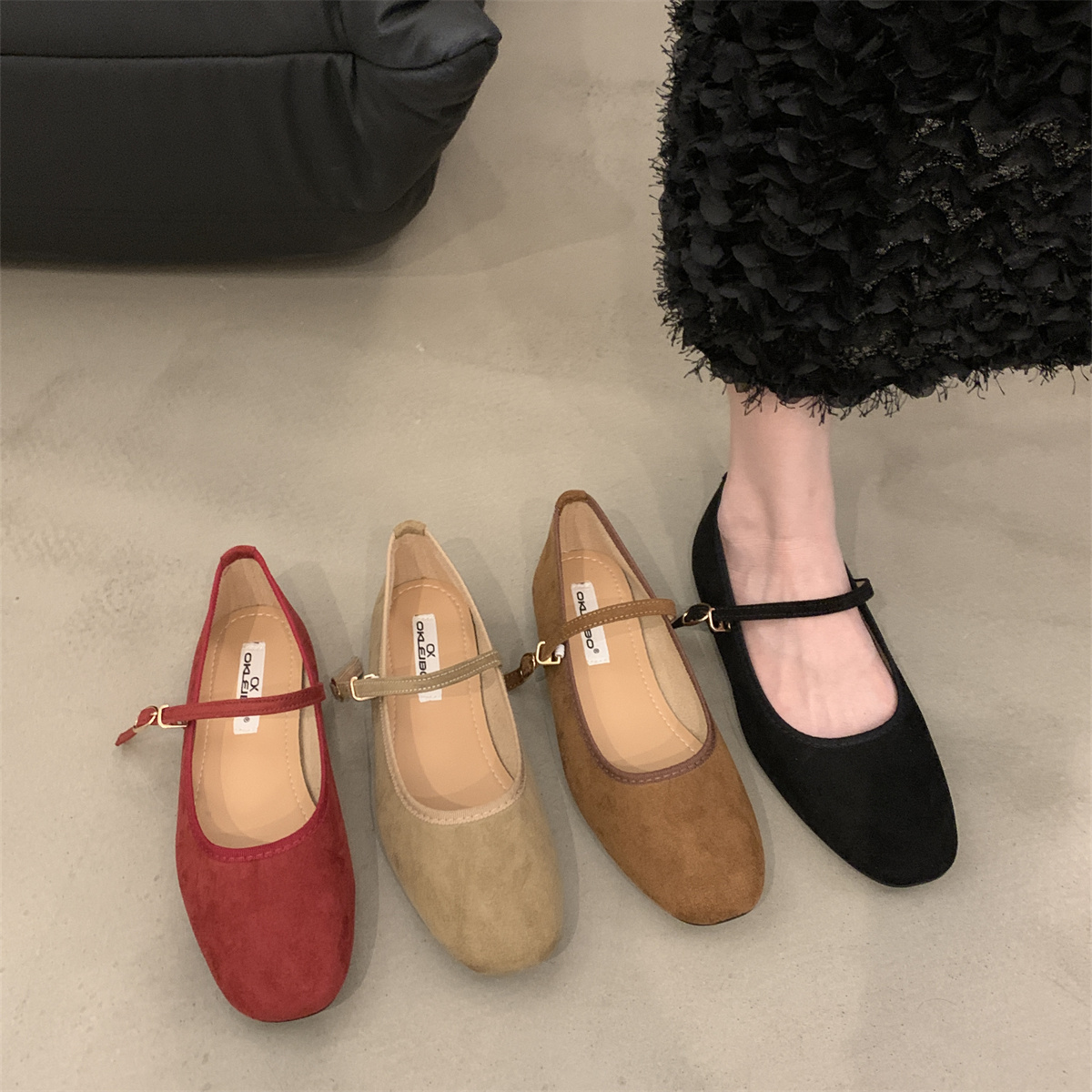 รองเท้าคัทชูผู้หญิงส้นเตี้ย ใส่สบาย มีขนาด35-43